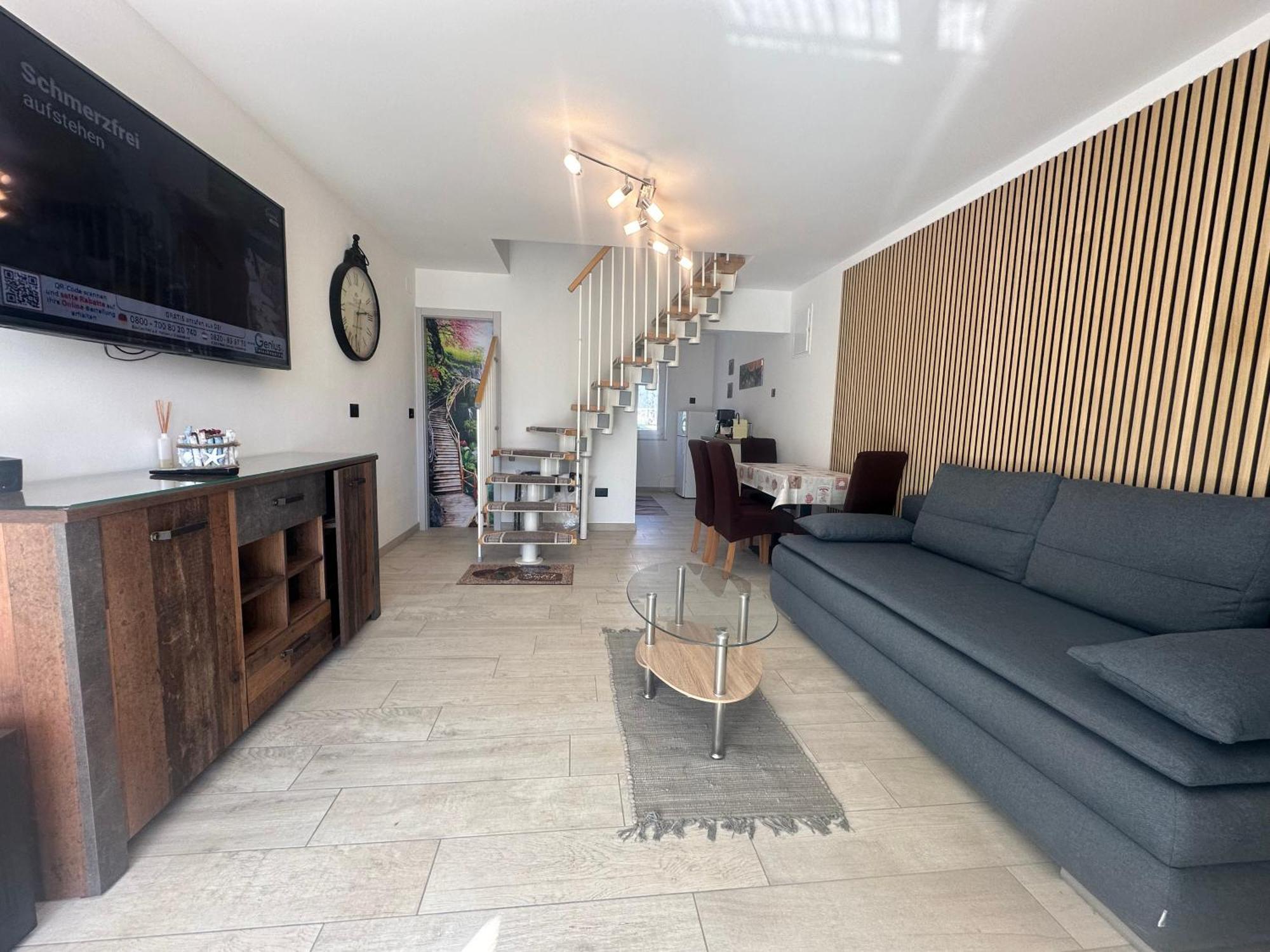 Villa Anthony Ровінь Екстер'єр фото